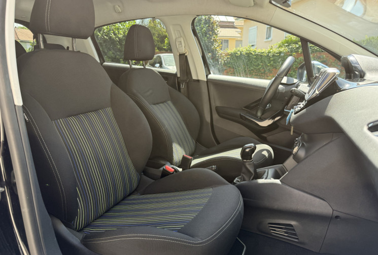 Peugeot 208 Phase 2 5 Portes 1.2 VTi 82 cv URBAN SOUL