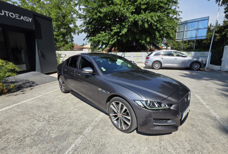 Jaguar XE 2.0 D 180 R-SPORT AWD BVA8 