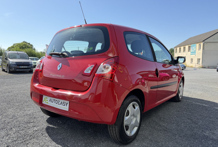 Renault Twingo II 1.2 16V 75 CH EXPRESSION CLIM