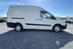 Toyota PROACE 2.0 D-4D 128 CH BVM6 L2H2 CLIM FOURGON OU VAN AMÉNAGÉ !