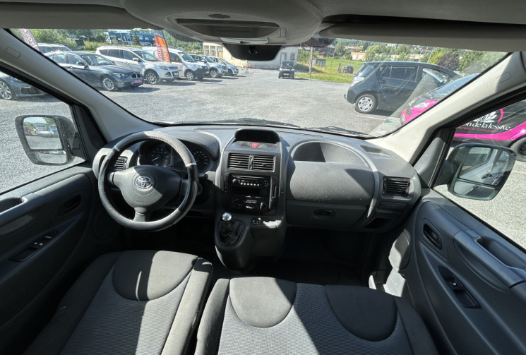 Toyota PROACE 2.0 D-4D 128 CH BVM6 L2H2 CLIM FOURGON OU VAN AMÉNAGÉ !