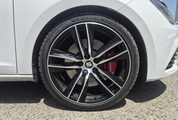 SEAT Leon CUPRA III (5F1) PHASE 2 2.0 TSI DSG6 300 CV BOITE AUTOMATIQUE