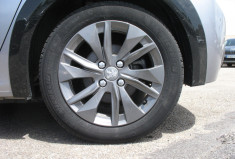 Peugeot 208 Electrique 50 kWh 136 ACTIVE BUSINESS ACHAT INTEGRAL GARANTIE 8/2029