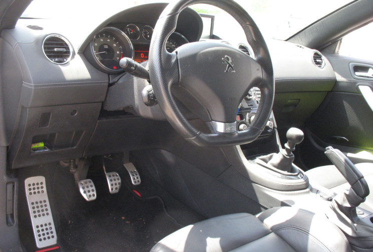 Peugeot RCZ 1.6 THP 200 FELINE 76.000 KM