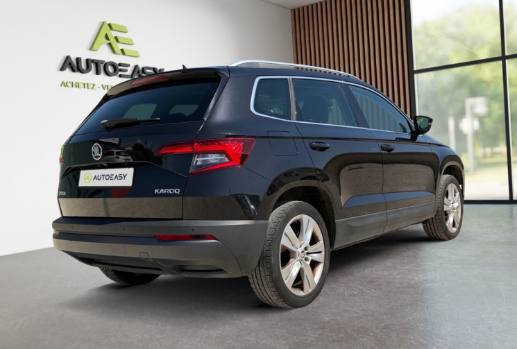 Skoda Karoq 1.5 TSI ACT STYLE 150 CH / TOIT OUVRANT PANO/ HAYON ELECTRIQUE / SIEGES CHAUFFANTS 