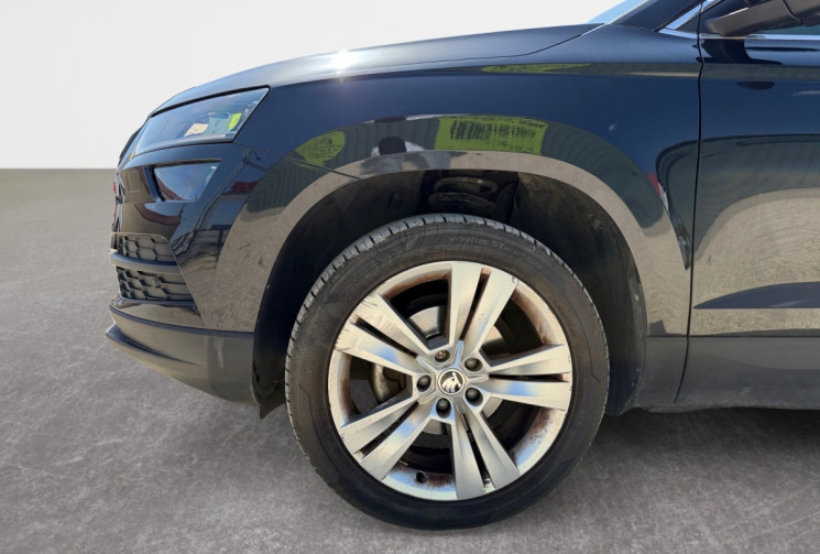 Skoda Karoq 1.5 TSI ACT STYLE 150 CH / TOIT OUVRANT PANO/ HAYON ELECTRIQUE / SIEGES CHAUFFANTS 