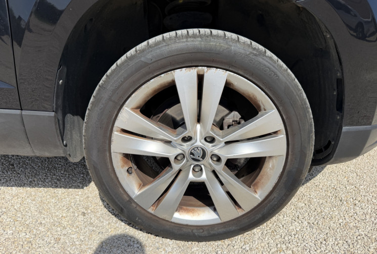 Skoda Karoq 1.5 TSI ACT STYLE 150 CH / TOIT OUVRANT PANO/ HAYON ELECTRIQUE / SIEGES CHAUFFANTS 