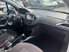 Peugeot 2008 1.6 HDI 92 boite automatique allure