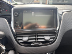 Peugeot 2008 1.6 HDI 92 boite automatique allure