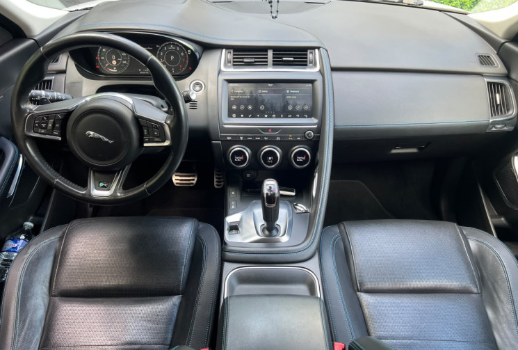 Jaguar E-Pace  P250 2.0 i 16V AWD 250 cv R-Dynamic SE