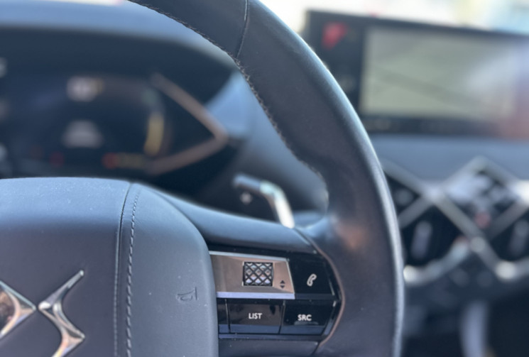 DS DS 3 Crossback  BlueHDi 130ch Grand Chic Automatique / MOTEUR A CHAINE DE DISTRIBUTION 