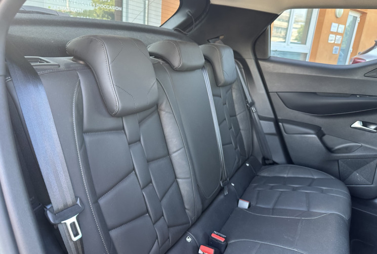 DS DS 3 Crossback  BlueHDi 130ch Grand Chic Automatique / MOTEUR A CHAINE DE DISTRIBUTION 