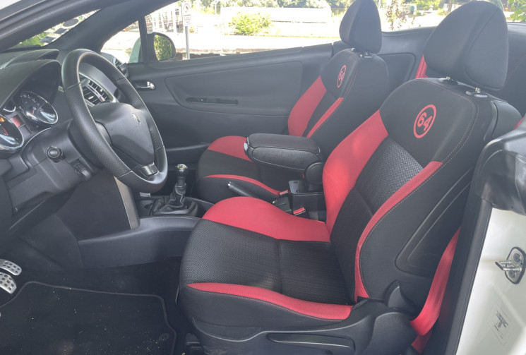 Peugeot 207 CC 1.6e 16V EDITION 64 / 120 CV / CONTROLE TECHNIQUE OK