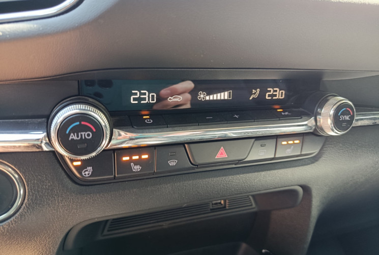 Mazda CX-30 2.0L Skyactiv 180ch - Sportline - Française - Camera - Hayon elec