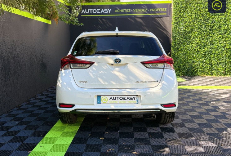 Toyota AURIS  Hatchback 1.8 VVT-i CVT 136cv