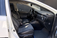 Toyota AURIS  Hatchback 1.8 VVT-i CVT 136cv