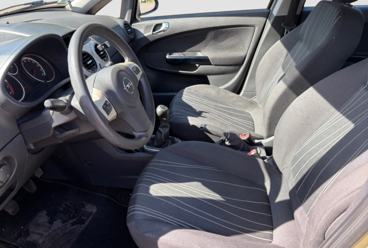Opel Corsa 1.2 i 16v twinport 80ch