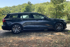 Volvo V60 D4 II  2.0 TDI INSCRIPTION LUXE 190 / BOITE AUTO 
