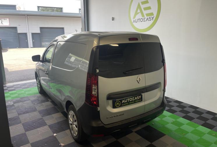 Renault EXPRESS VAN  1.3 TCe 100ch Confort 22 Apple CarPlay