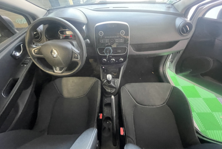 Renault Clio IV AIR 5 Portes Phase 2 1.2 TCe  75 cv (2 place )