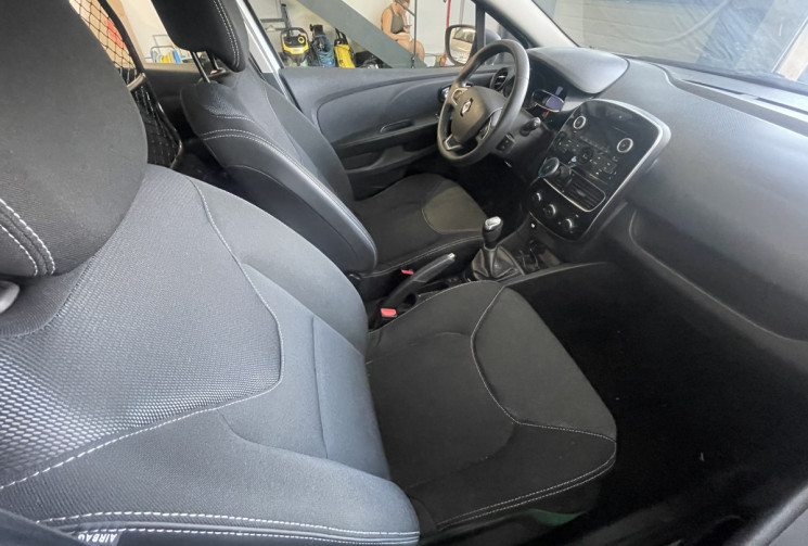 Renault Clio IV AIR 5 Portes Phase 2 1.2 TCe  75 cv (2 place )