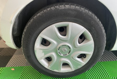 Renault Clio IV AIR 5 Portes Phase 2 1.2 TCe  75 cv (2 place )