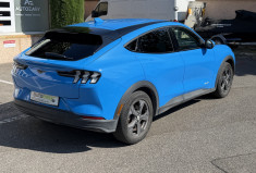 Ford MUSTANG Mach-E 269 ch Standard Range 76 kWh / 1ière main / TVA apparente