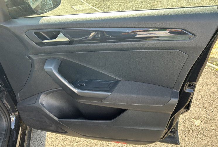 Volkswagen T-Roc 1.5 TSI Carat 150 cv