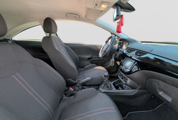 Opel Corsa  1.4 i 16V 90 cv black editionflex fuel reprogrammation 