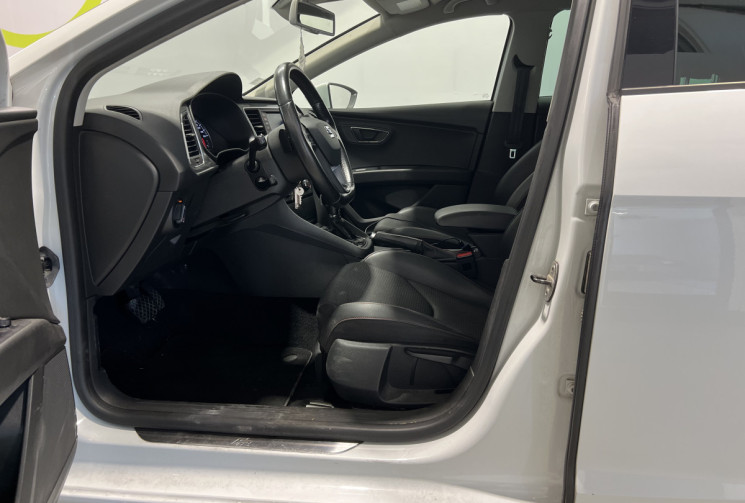 SEAT Leon FR 2.0 TDI 150 DSG6 TOIT OUVRANT CARPLAY