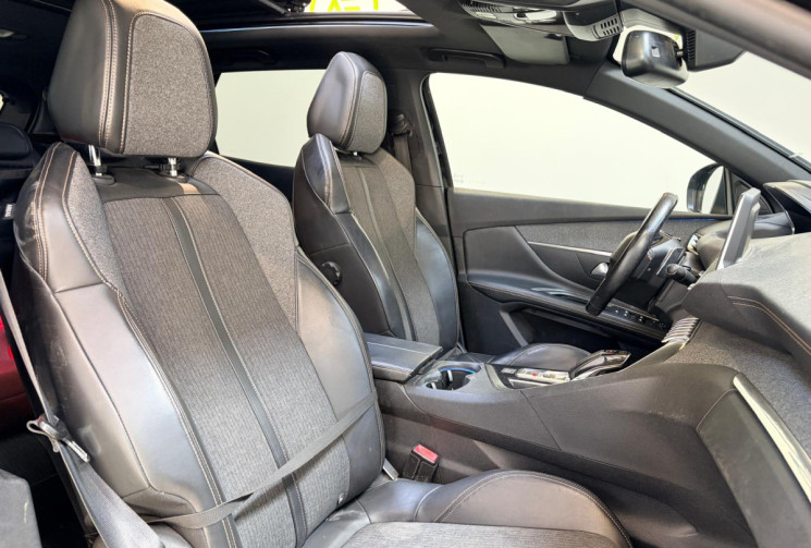 Peugeot 3008 HDI GTLINE TOIT OUVRANT PANORAMIQUE +ATTELAGE+SIEGE CHAUFFANT- 120cv