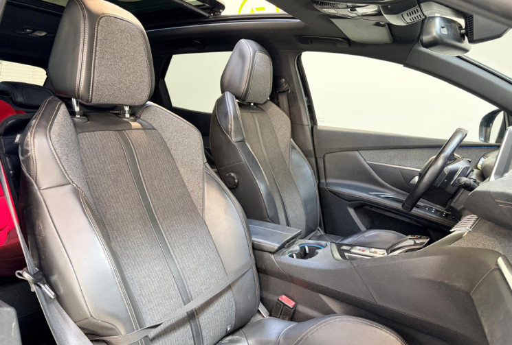 Peugeot 3008 HDI GTLINE TOIT OUVRANT PANORAMIQUE +ATTELAGE+SIEGE CHAUFFANT- 120cv