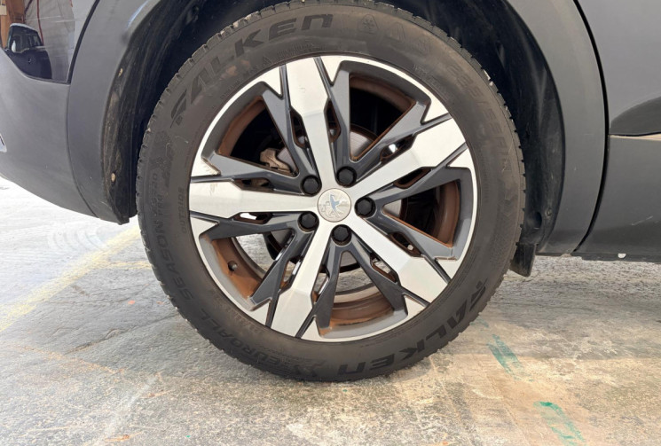 Peugeot 3008 HDI GTLINE TOIT OUVRANT PANORAMIQUE +ATTELAGE+SIEGE CHAUFFANT- 120cv