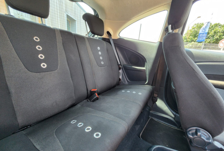Ford Ka 1.2  69 TITANIUM  / IDEAL JEUNE CONDUCTEUR