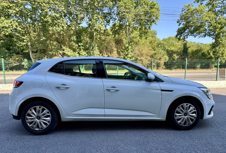 Renault Megane 4 IV BUSINESS 1.5 dCi 115 / Carplay / Entretien complet / Revision et Distrubtion OK