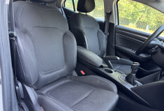 Renault Megane 4 IV BUSINESS 1.5 dCi 115 / Carplay / Entretien complet / Revision et Distrubtion OK