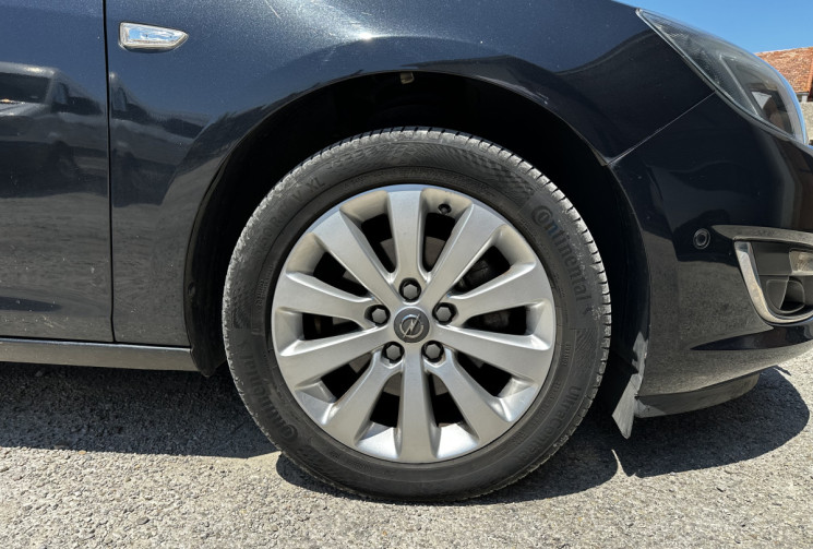 Opel Astra 1.6 CDTI FAP Cosmo ecoFLEX