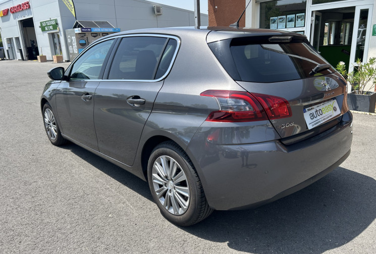 Peugeot 308 1.5 BlueHdi 130 cv Allure 