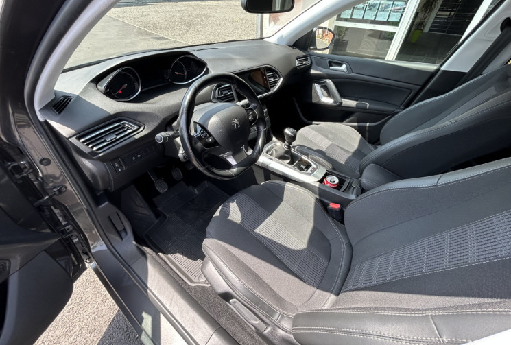 Peugeot 308 1.5 BlueHdi 130 cv Allure 