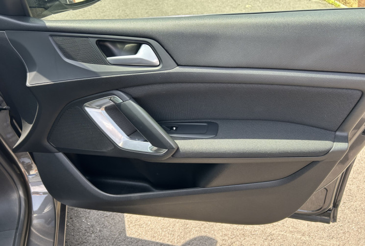 Peugeot 308 1.5 BlueHdi 130 cv Allure 
