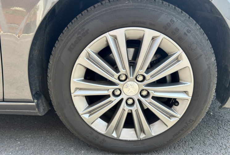 Peugeot 308 1.5 BlueHdi 130 cv Allure 