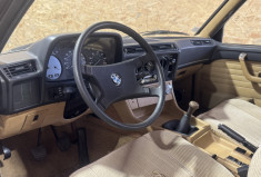 BMW SERIE 7 BMW 728 Carburateur – Édition rare de collection (1978 / immatriculée 1980)