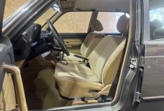 BMW SERIE 7 BMW 728 Carburateur – Édition rare de collection (1978 / immatriculée 1980)