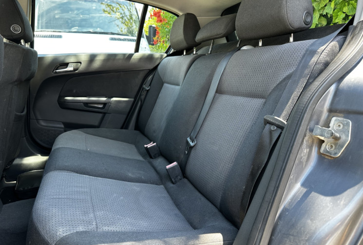 Opel Astra 1.6 Twinport Cosmo 5p