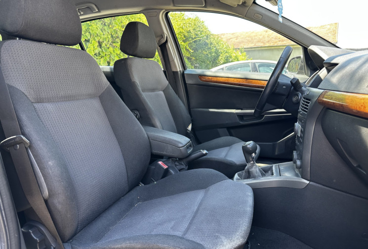 Opel Astra 1.6 Twinport Cosmo 5p