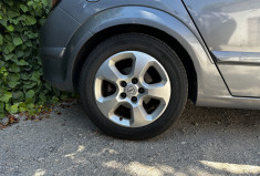 Opel Astra 1.6 Twinport Cosmo 5p