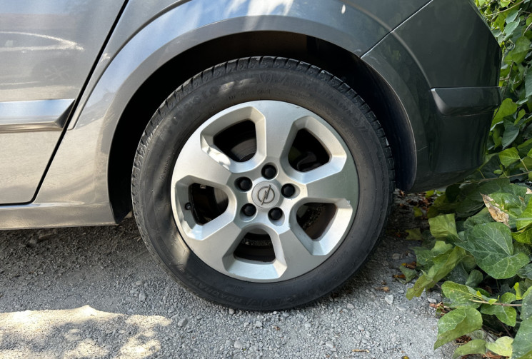Opel Astra 1.6 Twinport Cosmo 5p
