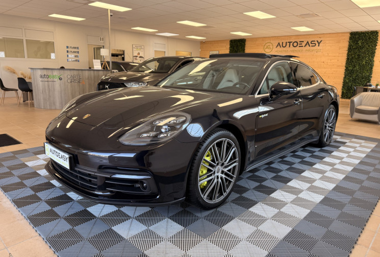 Porsche Panamera 4 E-HYBRID 2.9 DFI V6 24V 462 PLUG IN HYBRID PDK8 / PACK CHRONO