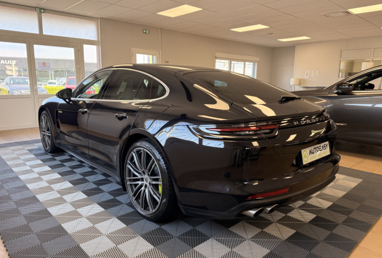 Porsche Panamera 4 E-HYBRID 2.9 DFI V6 24V 462 PLUG IN HYBRID PDK8 / PACK CHRONO