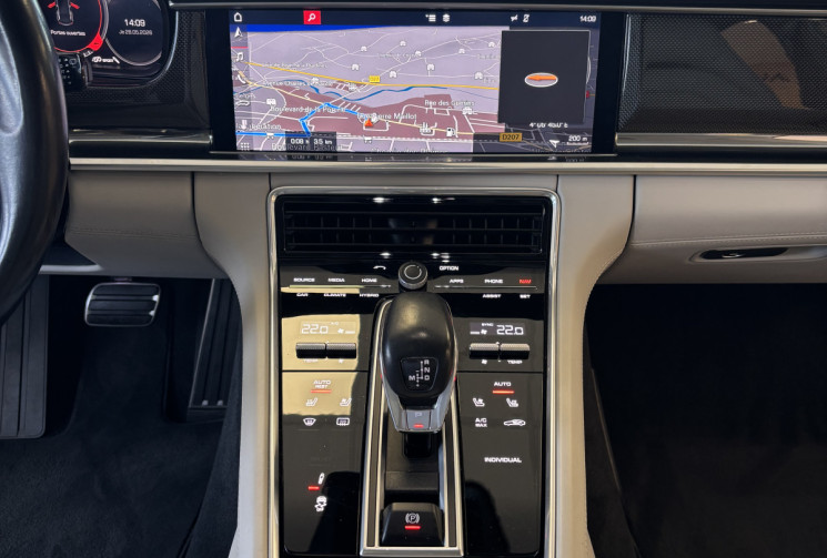 Porsche Panamera 4 E-HYBRID 2.9 DFI V6 24V 462 PLUG IN HYBRID PDK8 / PACK CHRONO